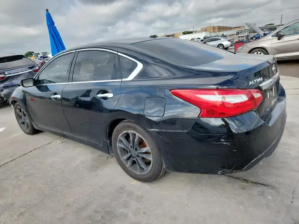 1N4AL3AP1HC269519 2017 NISSAN ALTIMA - Image 2