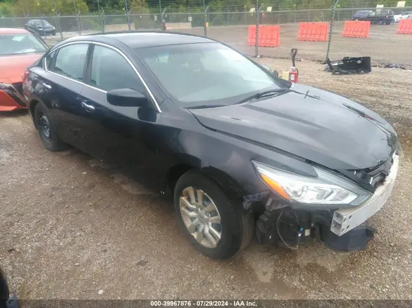 1N4AL3AP1HC269651 2017 NISSAN ALTIMA - Image 1
