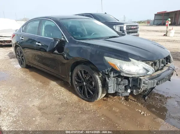 1N4AL3AP1HC271948 2017 NISSAN ALTIMA - Image 1