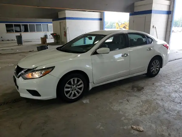 1N4AL3AP1HC273134 2017 NISSAN ALTIMA - Image 1
