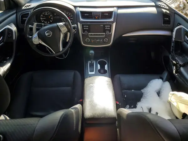 1N4AL3AP1HC273988 2017 NISSAN ALTIMA - Image 8