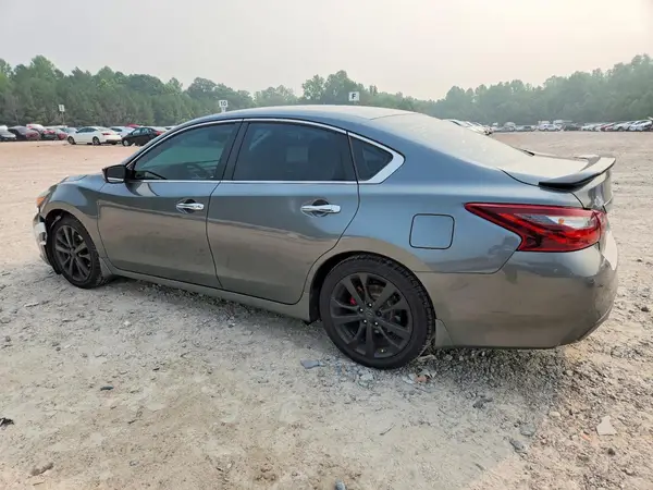 1N4AL3AP1HC274817 2017 NISSAN ALTIMA - Image 2