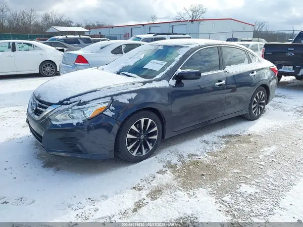 1N4AL3AP1HC277281 2017 NISSAN ALTIMA - Image 2