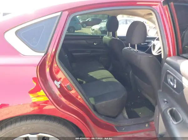 1N4AL3AP1HC277751 2017 NISSAN ALTIMA - Image 8