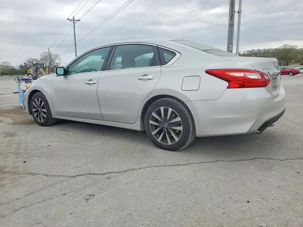 1N4AL3AP1HC278849 2017 NISSAN ALTIMA - Image 2