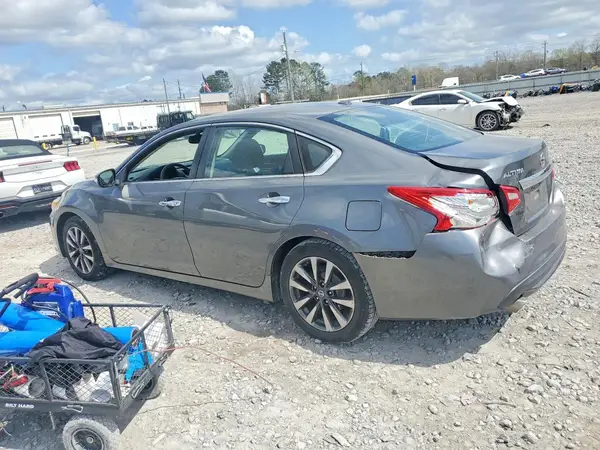 1N4AL3AP1HC281556 2017 NISSAN ALTIMA - Image 2
