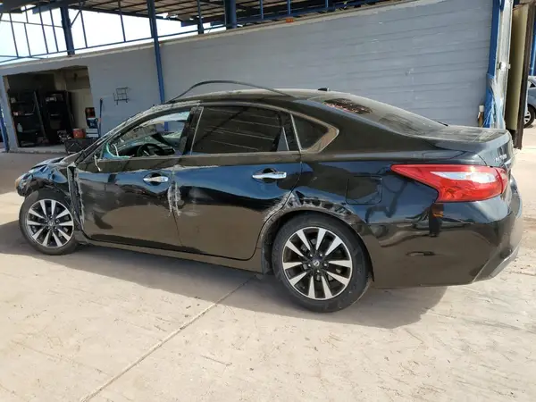 1N4AL3AP1HC282383 2017 NISSAN ALTIMA - Image 2