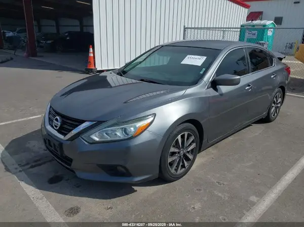 1N4AL3AP1HC282853 2017 NISSAN ALTIMA - Image 2