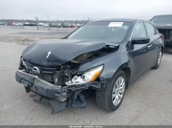 1N4AL3AP1HC286059 2017 NISSAN ALTIMA - Image 2