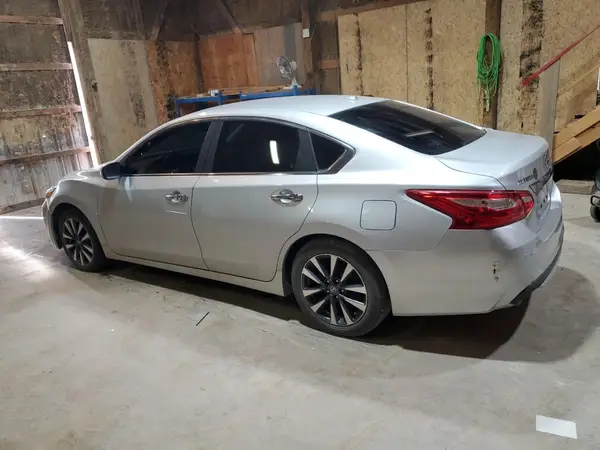 1N4AL3AP1HC286806 2017 NISSAN ALTIMA - Image 2