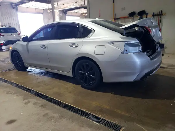 1N4AL3AP1HC286871 2017 NISSAN ALTIMA - Image 2