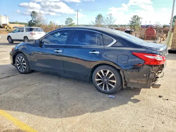 1N4AL3AP1HC290550 2017 NISSAN ALTIMA - Image 2