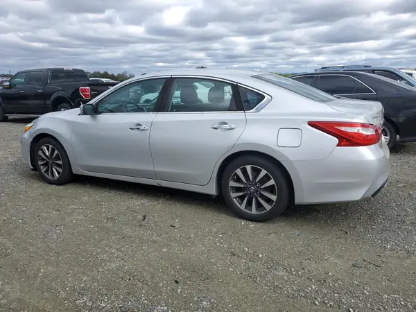 1N4AL3AP1HC291469 2017 NISSAN ALTIMA - Image 2