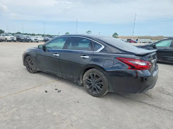 1N4AL3AP1HC293285 2017 NISSAN ALTIMA - Image 2