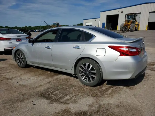 1N4AL3AP1HC293433 2017 NISSAN ALTIMA - Image 2