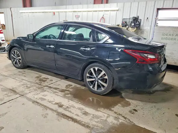 1N4AL3AP1HC294159 2017 NISSAN ALTIMA - Image 2