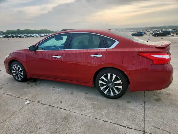1N4AL3AP1HC294677 2017 NISSAN ALTIMA - Image 2