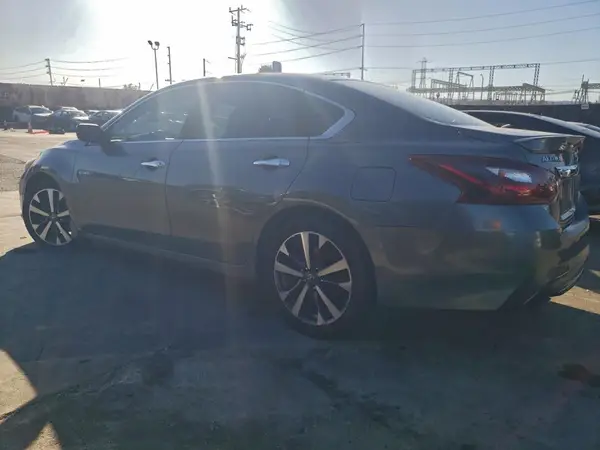 1N4AL3AP1HC297112 2017 NISSAN ALTIMA - Image 2
