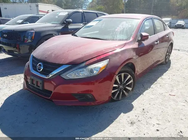 1N4AL3AP1HC298583 2017 NISSAN ALTIMA - Image 2