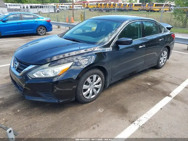 1N4AL3AP1HC470370 2017 NISSAN ALTIMA - Image 2