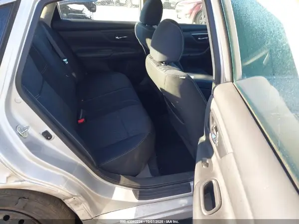 1N4AL3AP1HC470577 2017 NISSAN ALTIMA - Image 8
