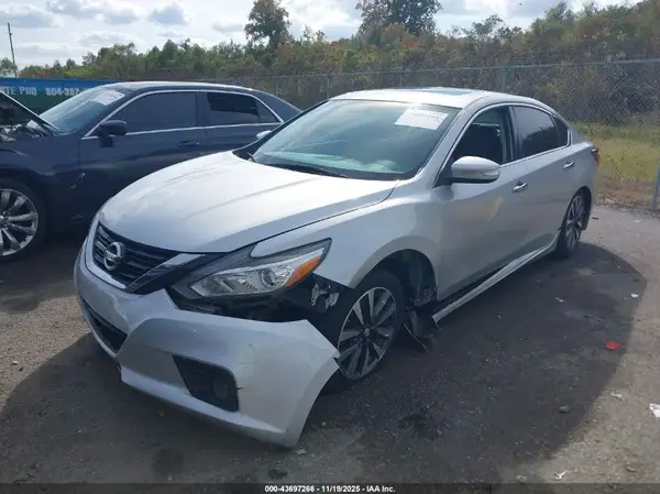 1N4AL3AP1HC471924 2017 NISSAN ALTIMA - Image 2