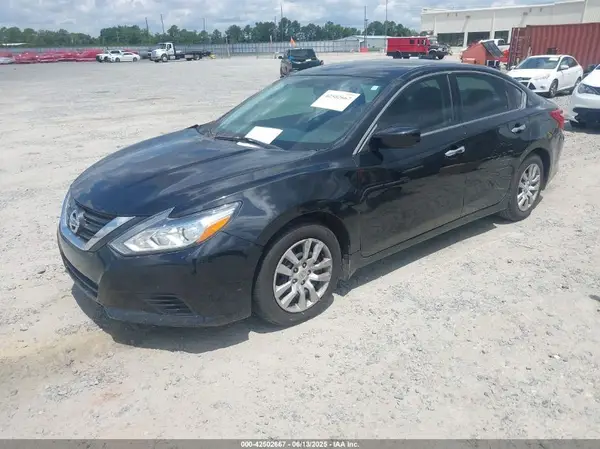 1N4AL3AP1HC473625 2017 NISSAN ALTIMA - Image 2