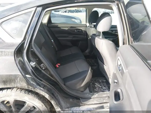 1N4AL3AP1HC474595 2017 NISSAN ALTIMA - Image 8