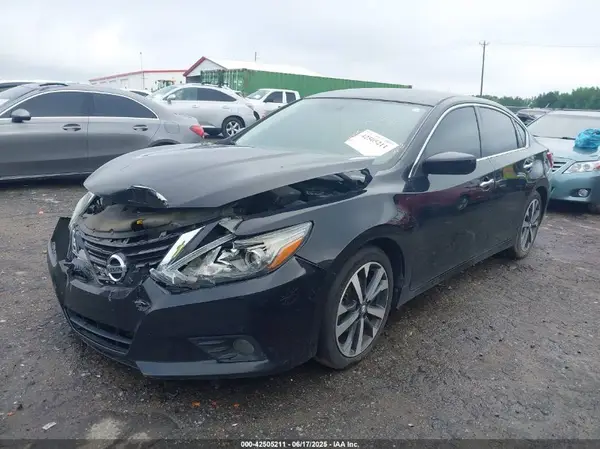 1N4AL3AP1HC474600 2017 NISSAN ALTIMA - Image 2
