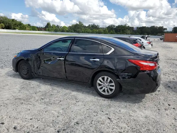 1N4AL3AP1HC476900 2017 NISSAN ALTIMA - Image 2