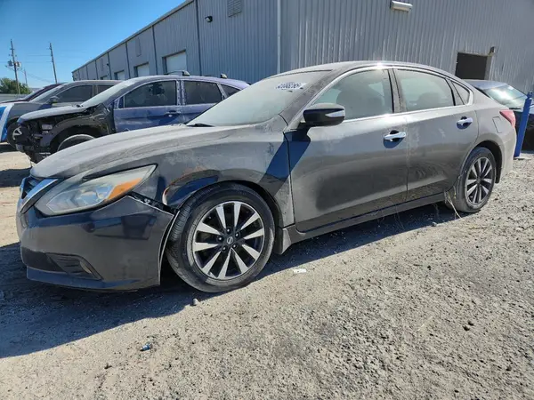 1N4AL3AP1HC478274 2017 NISSAN ALTIMA - Image 1