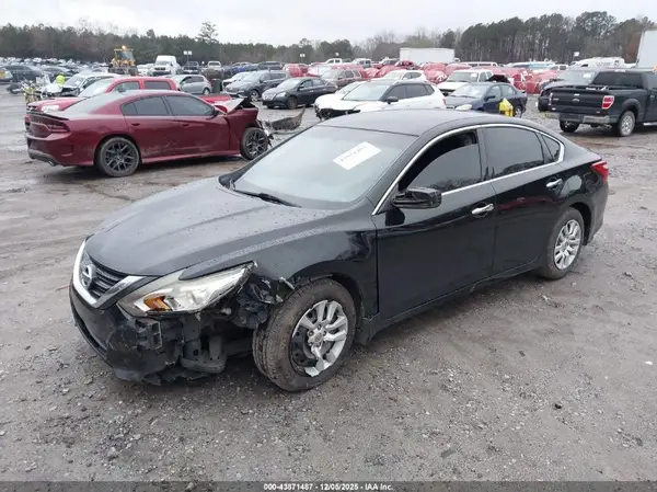 1N4AL3AP1HC478484 2017 NISSAN ALTIMA - Image 2