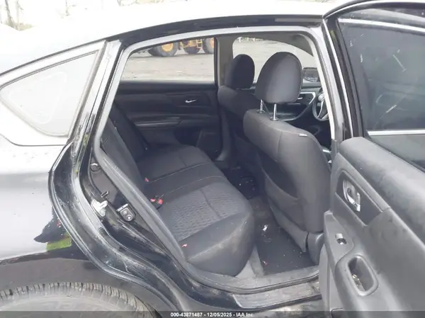 1N4AL3AP1HC478484 2017 NISSAN ALTIMA - Image 8