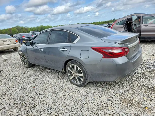 1N4AL3AP1HC479652 2017 NISSAN ALTIMA - Image 2