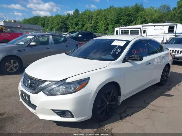 1N4AL3AP1HC482793 2017 NISSAN ALTIMA - Image 2