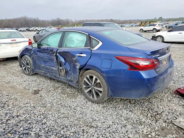 1N4AL3AP1HC482969 2017 NISSAN ALTIMA - Image 2