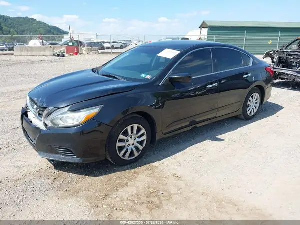 1N4AL3AP1HC483250 2017 NISSAN ALTIMA - Image 2
