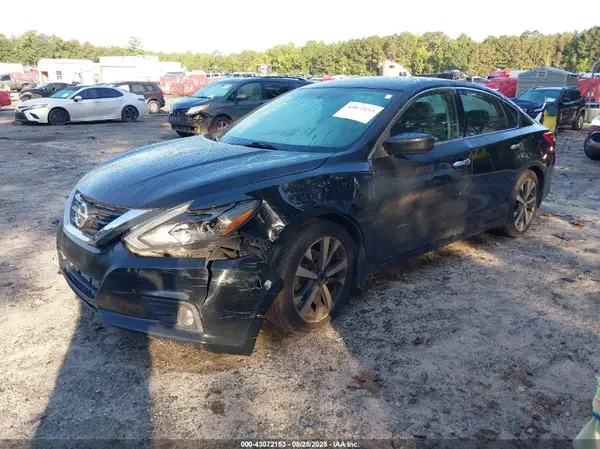 1N4AL3AP1HC483295 2017 NISSAN ALTIMA - Image 2
