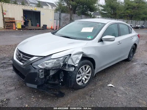 1N4AL3AP1HC486679 2017 NISSAN ALTIMA - Image 2