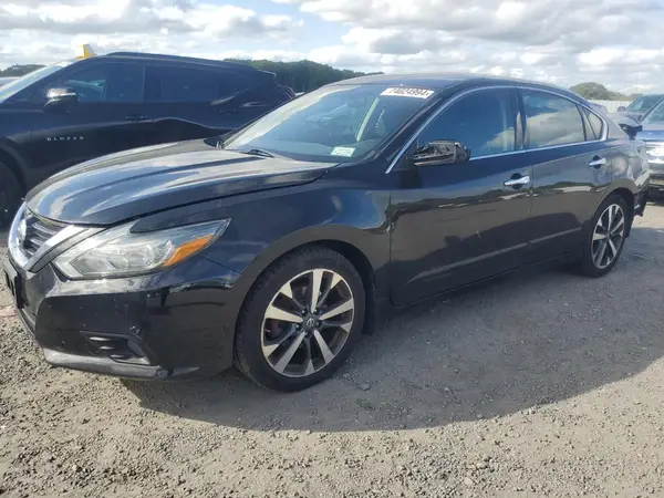 1N4AL3AP1HC490182 2017 NISSAN ALTIMA - Image 1
