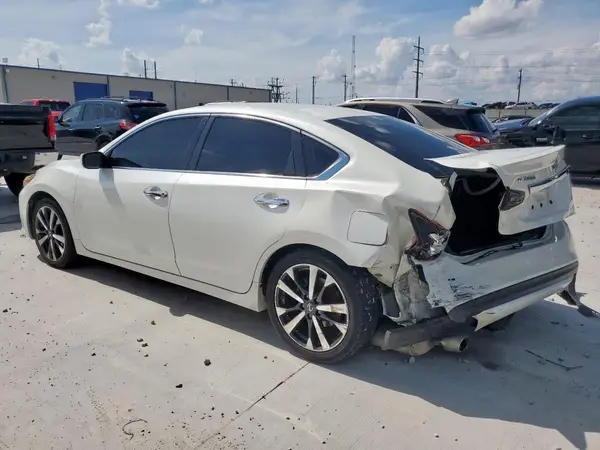 1N4AL3AP1HC491915 2017 NISSAN ALTIMA - Image 2