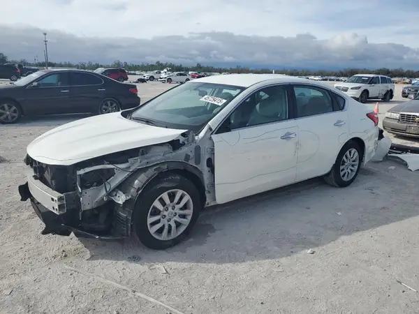 1N4AL3AP1HC495303 2017 NISSAN ALTIMA - Image 1