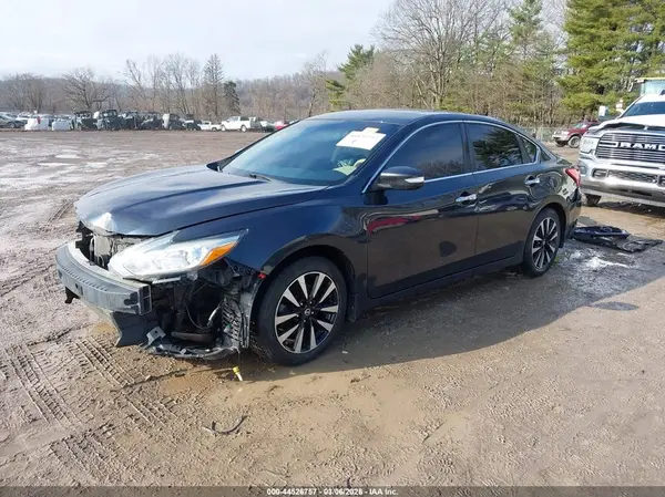 1N4AL3AP1HC496161 2017 NISSAN ALTIMA - Image 2