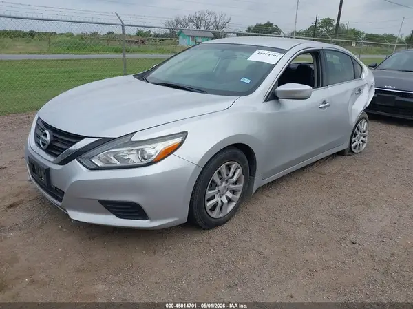 1N4AL3AP1HC497522 2017 NISSAN ALTIMA - Image 2
