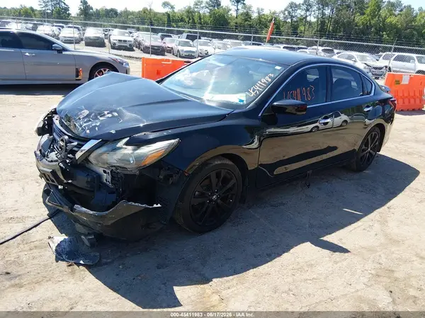 1N4AL3AP1HC498783 2017 NISSAN ALTIMA - Image 2