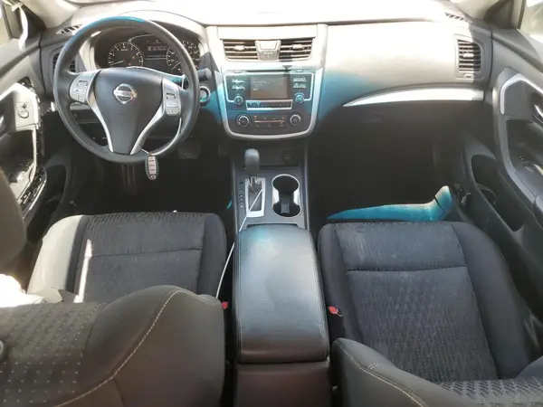 1N4AL3AP1HN302393 2017 NISSAN ALTIMA - Image 8