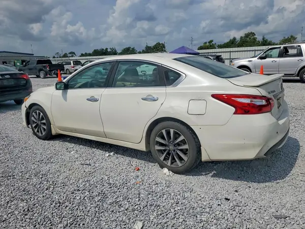 1N4AL3AP1HN306976 2017 NISSAN ALTIMA - Image 2