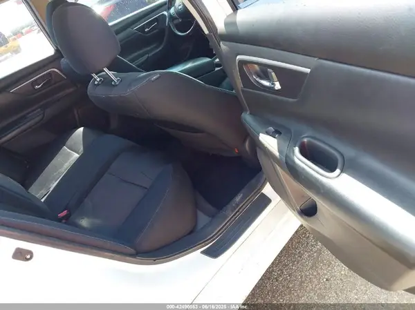 1N4AL3AP1HN310252 2017 NISSAN ALTIMA - Image 8