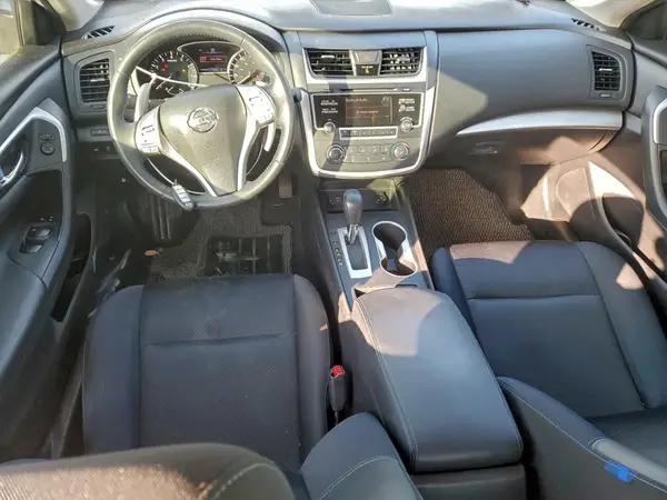 1N4AL3AP1HN310574 2017 NISSAN ALTIMA - Image 8