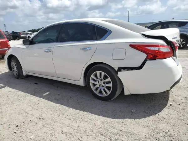 1N4AL3AP1HN310929 2017 NISSAN ALTIMA - Image 2